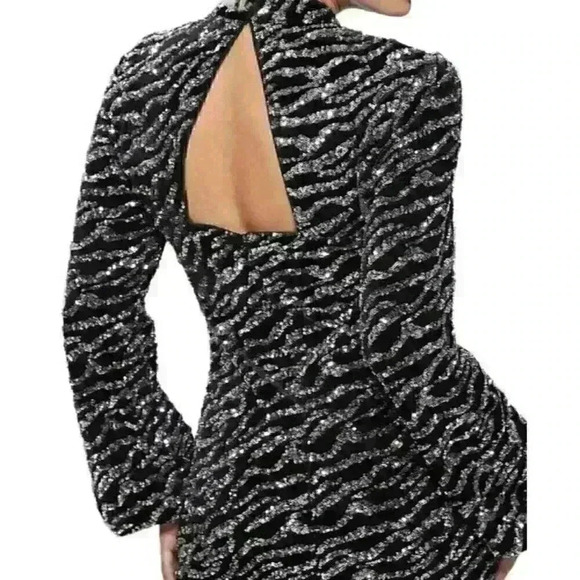 NEW! Guess Women's XS Zoe Sequin Balloon-Sleeve Dress NWT $198 - Picture 5 of 7